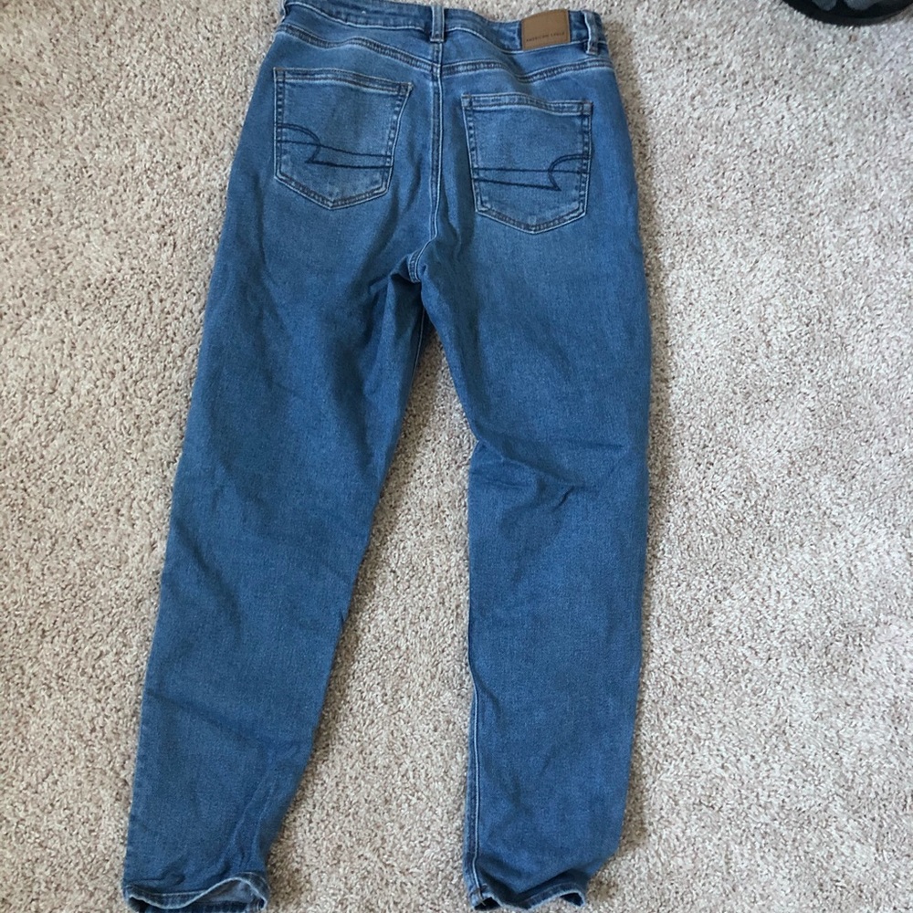 American eagle mom jeans